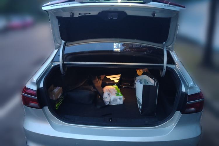 Used Roewe i6 New Energy 2019 PLUS 50T Internet Glory Flagship Edition Trunk