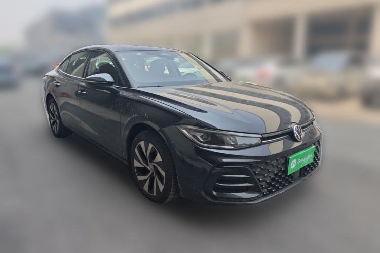 Used Volkswagen Passat 2025 Pro 380TSI Starry Dragon Edition Front Right 45 Deg