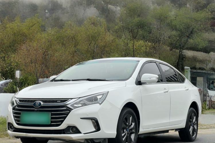 Used BYD Qin New Energy 2017 1.5T Luxury Model