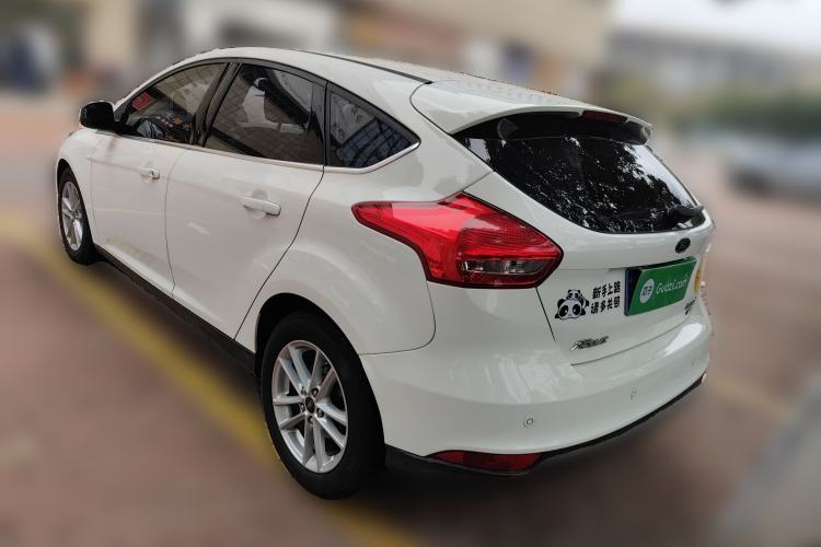 Used Ford Focus 2018 Hatchback Classic EcoBoost 180 Automatic Elite Model
