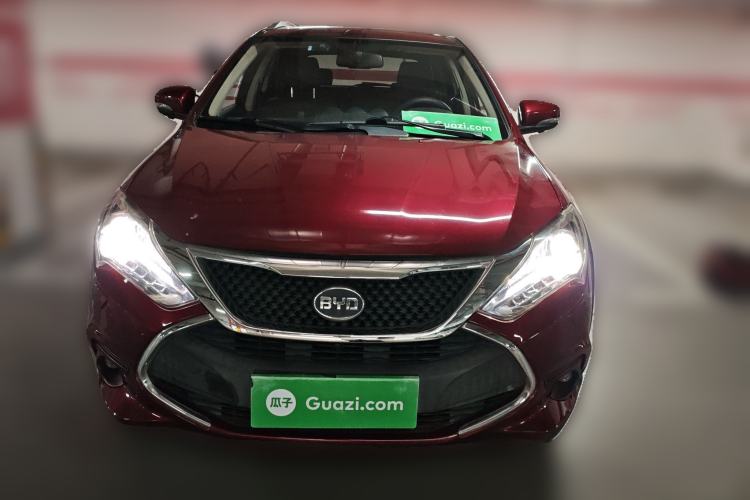 Used BYD Tang New Energy 2015 2.0T Four-Wheel-Drive Flagship Model