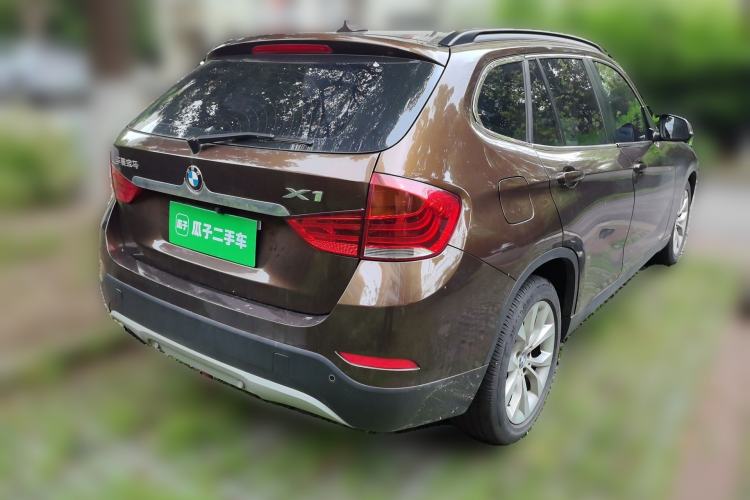 Used BMW X1 2014 sDrive18i Fashion Model Rear Right 45 Deg