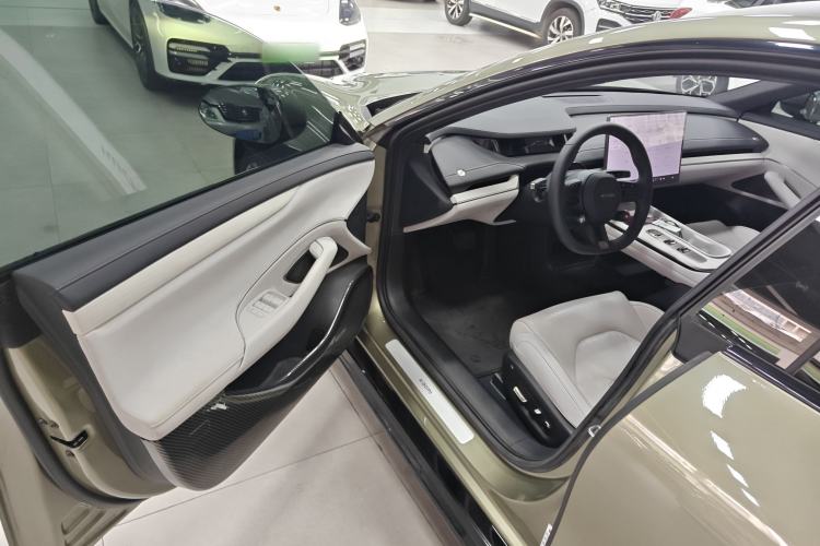 Used Xiaomi Auto SU7 2024 Rear-Drive Long-Range Intelligent Driving Version Driver Seat