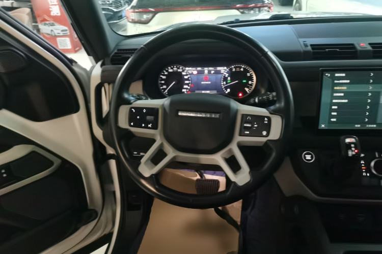 Used Land Rover Defender 2023 3.0T Gasoline Euro 6 Standard
