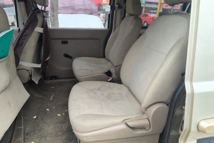 Used Wuling Rongguang 2014 1.2L S Standard Model