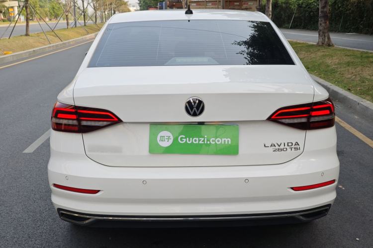 Used Volkswagen Lavida 2021 280TSI DSG Comfort Edition
