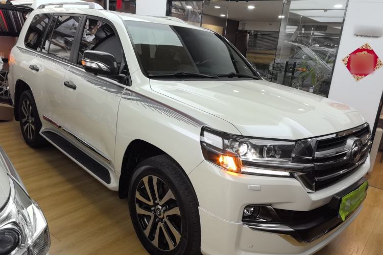 Used Toyota Land Cruiser 2019 4.0L GX-R GT 8-Cylinder Genuine Leather – Middle East
