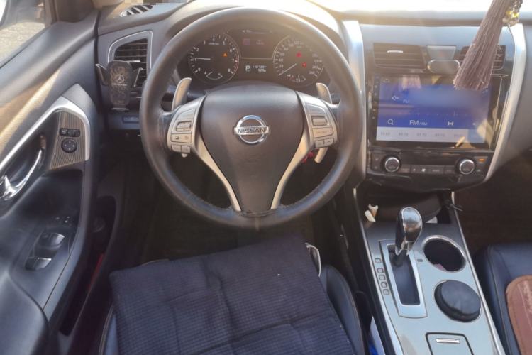 Used Nissan Teana 2014 Duke 2.5L XV Deluxe Edition Steering Wheel