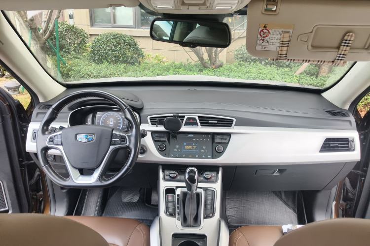 Used Geely Auto Emgrand X7 Sport 2016 1.8TD Automatic ZhiZun Version
