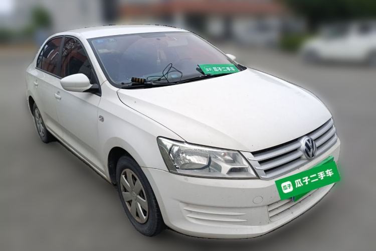 Used Volkswagen Santana 2015 1.4L Manual Fashion Edition Front Right 45 Deg