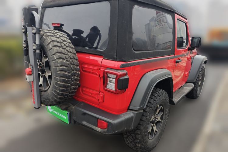 Used Jeep Wrangler 2019 2.0T Rubicon two-door model China V emission standard
