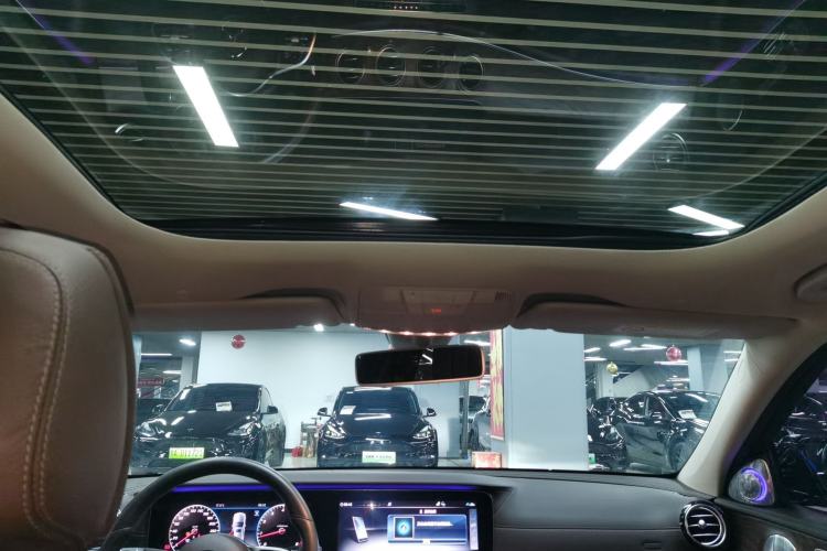 Used Mercedes-Benz E-Class 2020 Restyled E 300 L Exclusive Edition Headliner