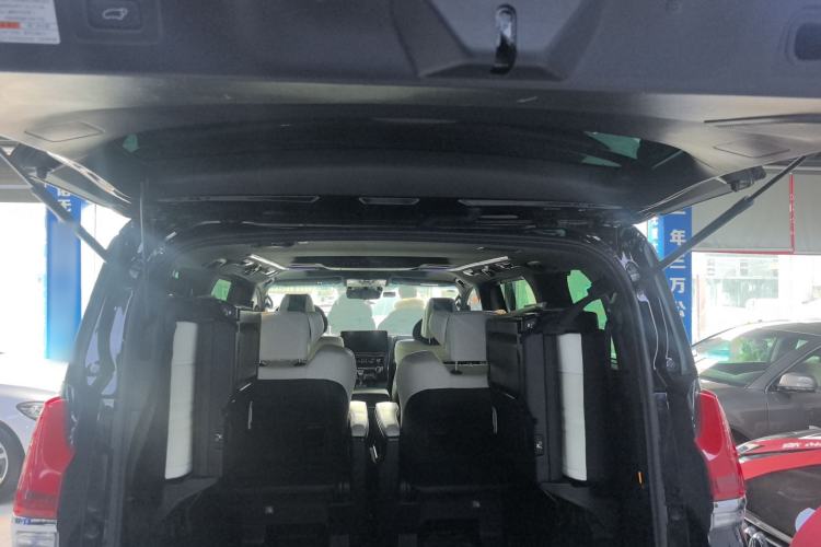 Used Lexus LM 2020 300h Seven-Seat Elegant Edition