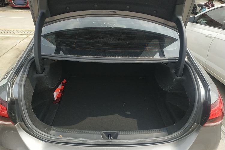 Used Mercedes-Benz A-Class 2020 Restyled A 200 L Sport Sedan Fashion Version Trunk