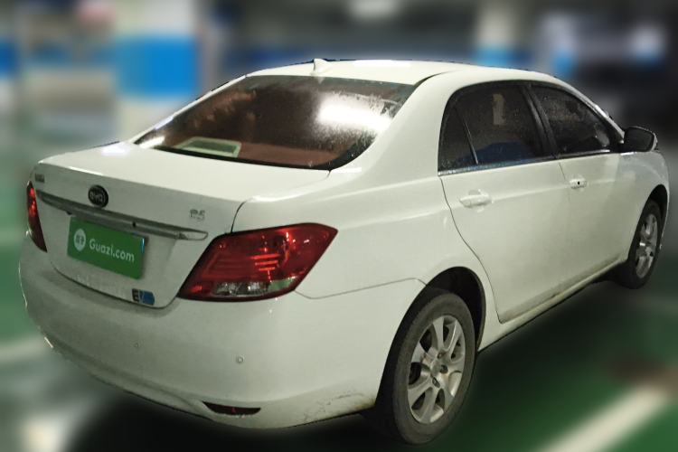 Used BYD e5 2017 300 Prestige Edition