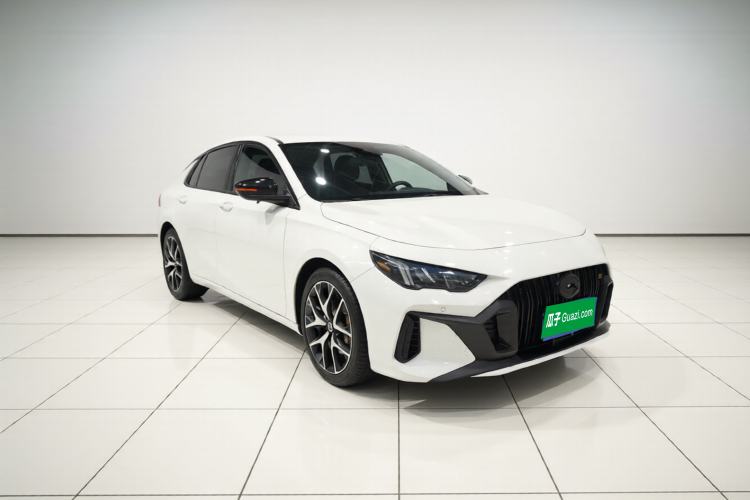 Used GAC Trumpchi EMPOW 2021 270T DCT J15 Version Exterior 1