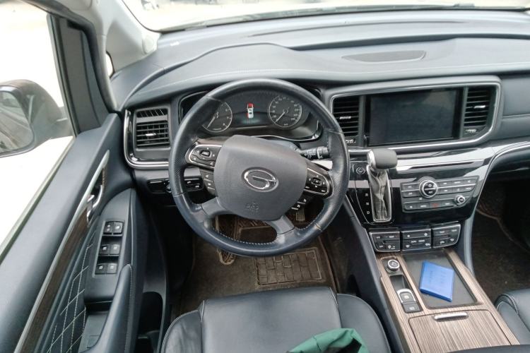 Used GAC Trumpchi M8 2020 390T Deluxe Edition Steering Wheel