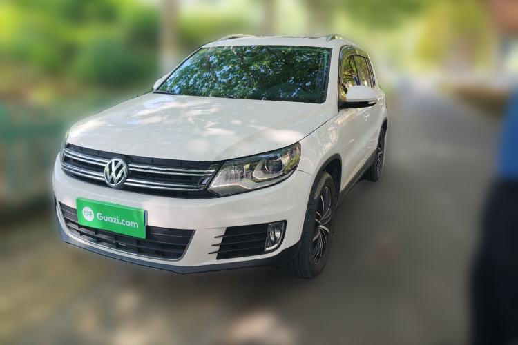 Used Volkswagen Tiguan 2015 2.0 TSI Automatic All-Wheel Drive Flagship Edition