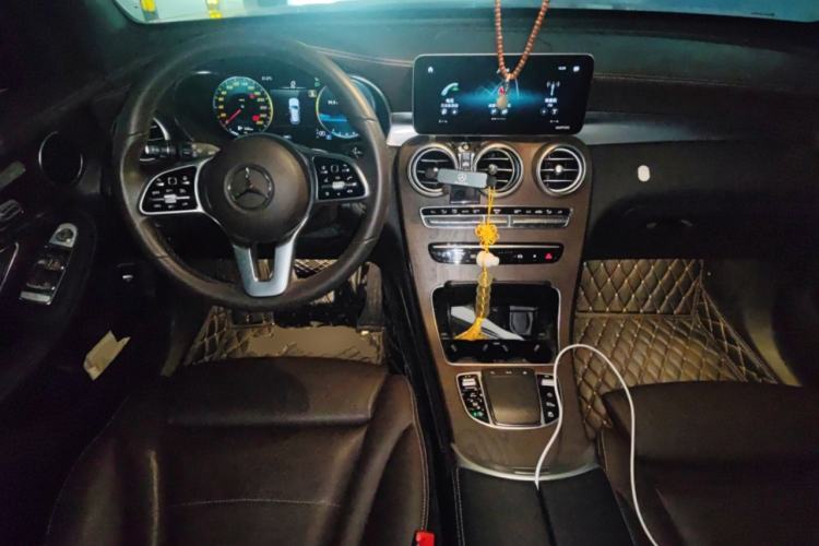 Used Mercedes-Benz GLC 2020 Facelift GLC 300 L 4MATIC Dynamic Edition