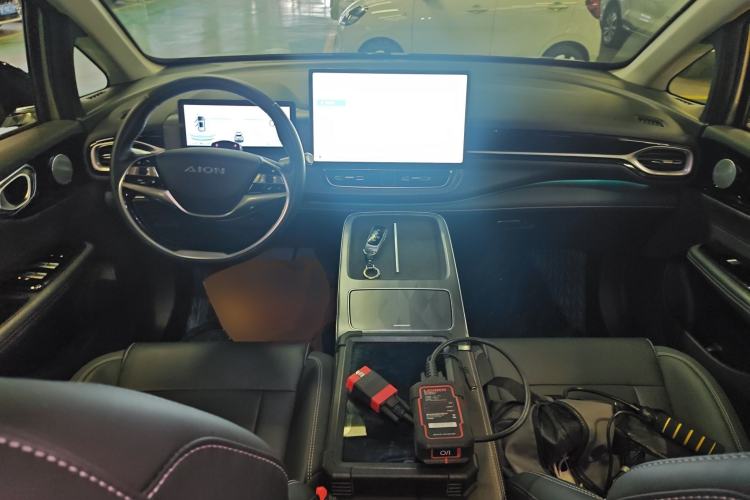 Used AION V 2024 Plus 70 Tech Edition Lithium Iron Phosphate