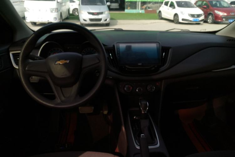 Used Chevrolet Cavalier 2018 320 Automatic Enjoyment Sunroof Edition Center Console