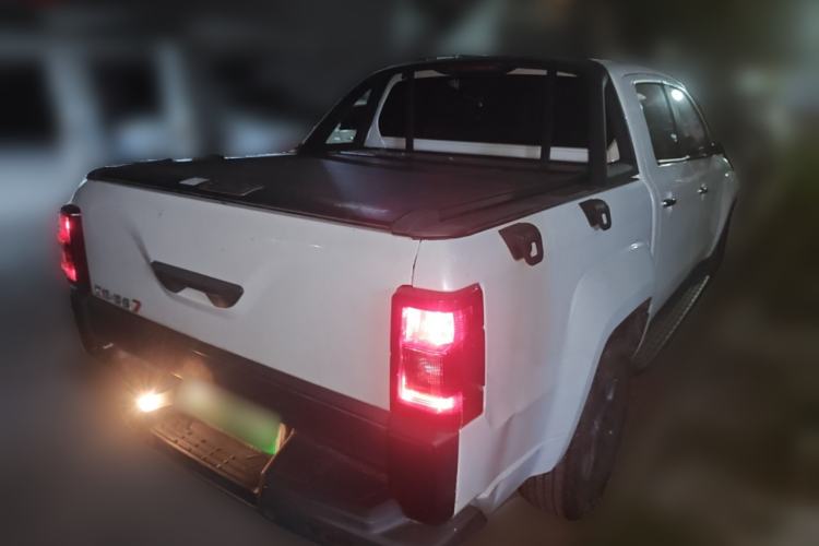 Used JMC Yuhu 7 2022 2.0T Automatic Diesel Two-Wheel Drive Comfort Version Standard Wheelbase