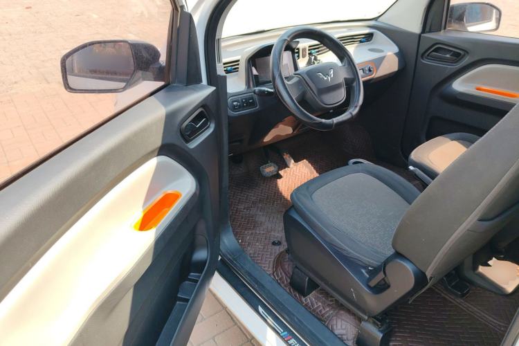 Used Wuling Hongguang MINIEV 2020 Freedom Version Lithium Iron Phosphate Driver Seat