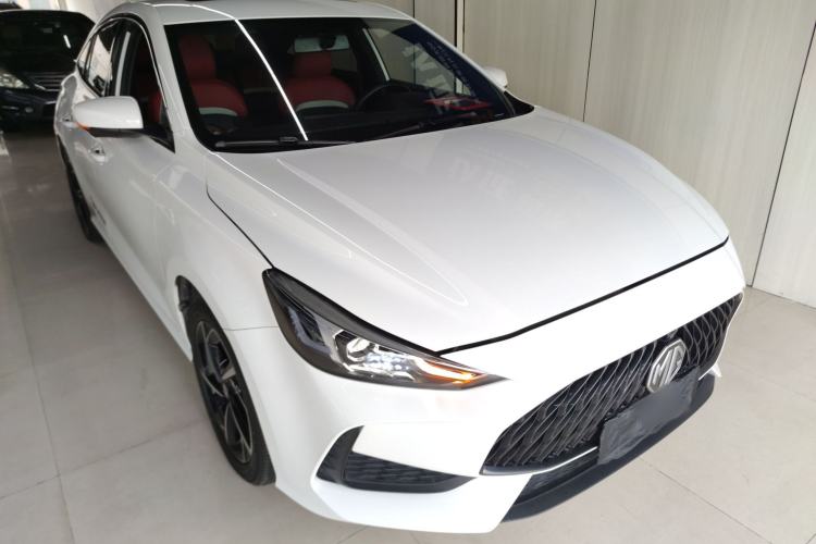 Used MG 5 2021 Revised 300TGI DCT Qingshè Luxurious Enjoyment Edition
