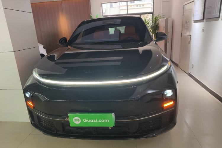 Used Li Auto L7 2023 Pro Model
