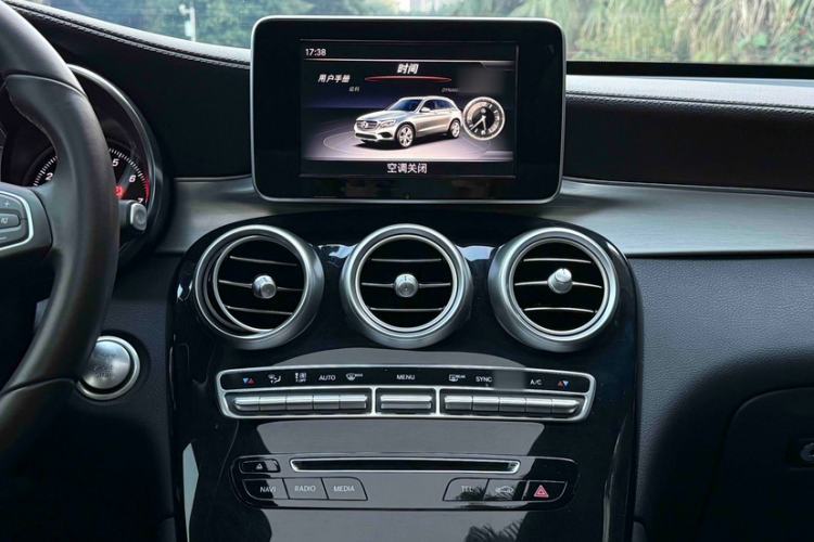 Used Mercedes-Benz GLC 2019 GLC 200 L 4MATIC
