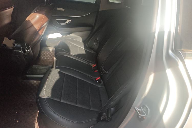 Used Mercedes-Benz E-Class 2017 E 300 L Sporty and Stylish Model