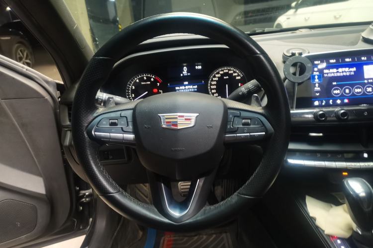 Used Cadillac CT4 2020 28T Elite Edition Steering Wheel