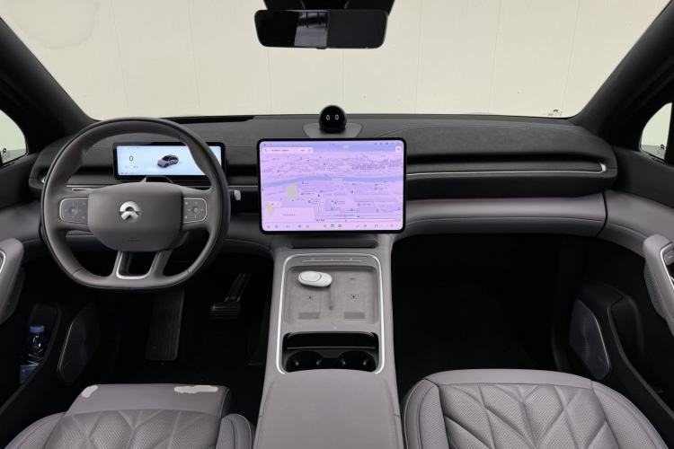 Used Nio EC6 2025 75 kWh
