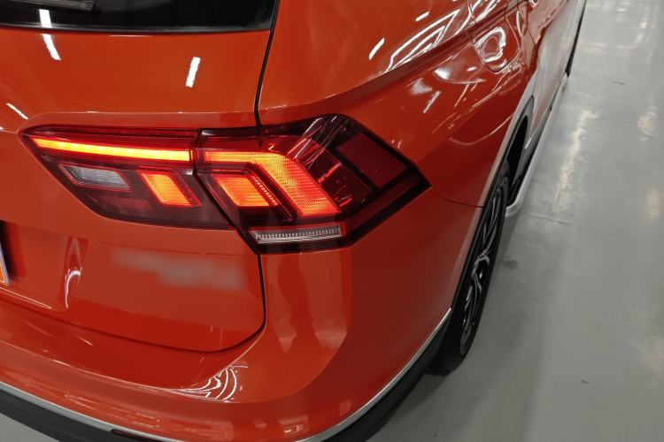 Used Volkswagen Tiguan L 2018 Revised Version 330TSI Automatic Two-Wheel Drive Comfort Edition
