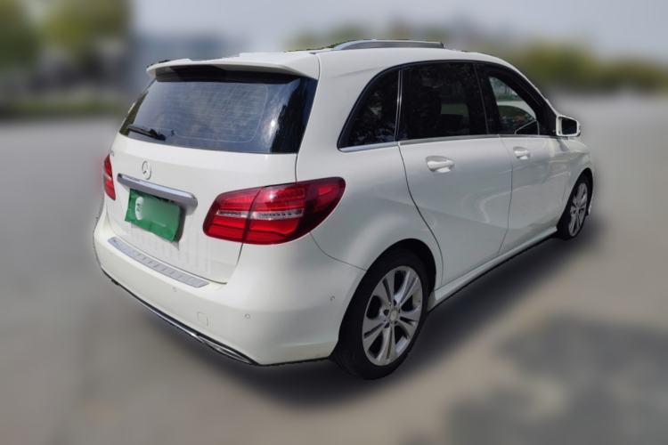 Used Mercedes-Benz B-Class 2015 B 200 Fashion Model
