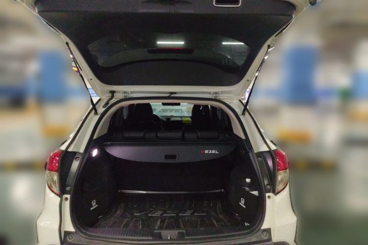 Used Honda Vezel 2022 1.5L CVT Phantom Night Pioneer Edition Trunk