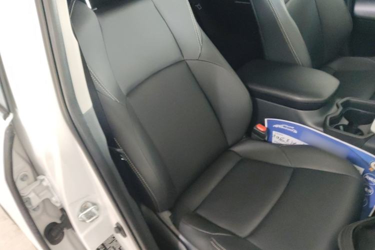 Used Toyota Wildlander 2024 2.0L CVT Two-Wheel Drive Leading Edition