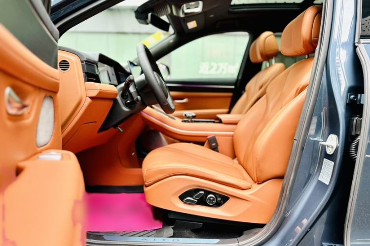 Used Hima AITO M7 2024 1.5T Intelligent Drive 4x4 Max Edition 6 Seats