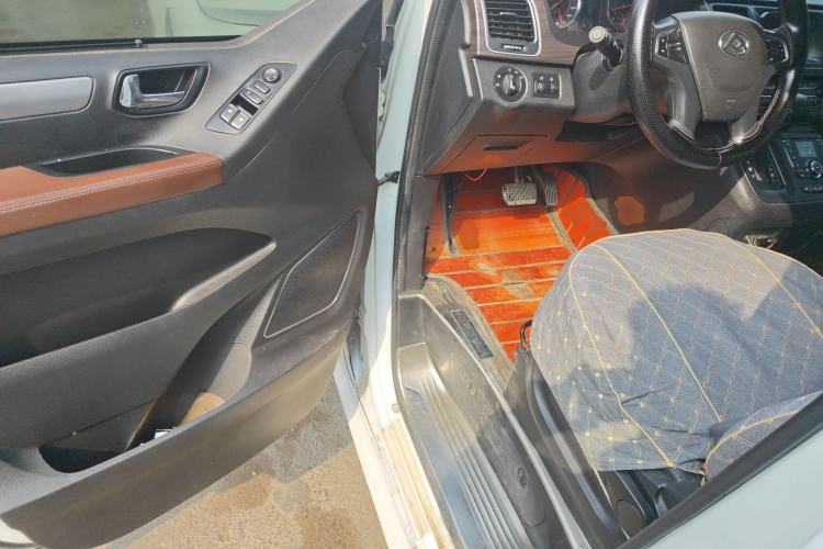 Used SAIC MAXUS G10 2019 PLUS 2.0T Automatic Elite Edition China VI Standard
