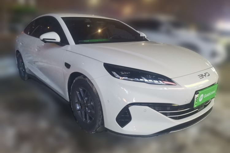 Used BYD Seal 06 New Energy 2025 DM-i Smart Drive 80KM Luxury Model Front Right 45 Deg