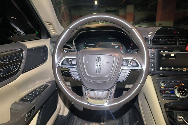 Used Lincoln Continental 2017 2.0T Two-Wheel Drive Prestige Edition
