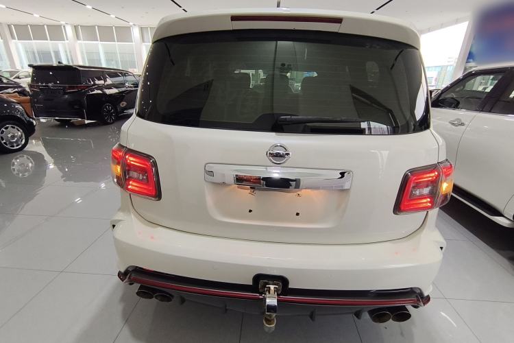 Used Nissan Patrol 2018 4.0L LinkedIn Edition