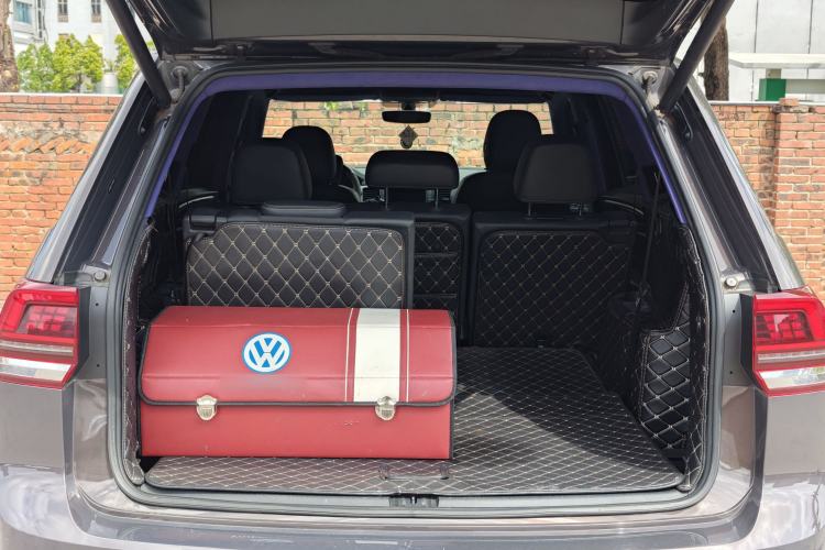 Used Volkswagen Teramont 2017 380TSI Four-Wheel Drive Comfort Edition Trunk