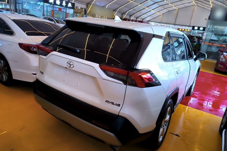 Used Toyota RAV4 2020 2.0L CVT Two-Wheel Drive Fashion Edition
