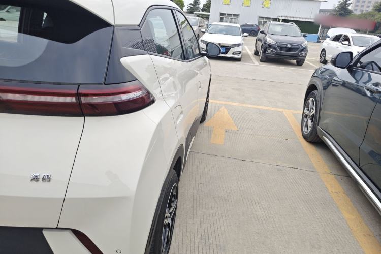 Used BYD Seagull 2024 Honor Edition 305km Dynamic Version Right Rear Taillight