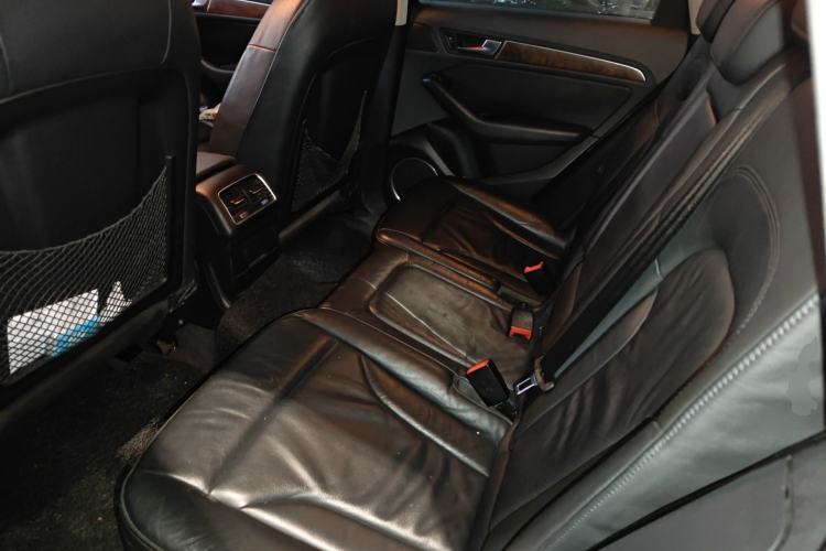 Used Audi Q5 2013 40 TFSI Comfort Edition Left Rear Seat