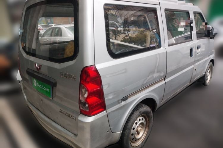 Used Wuling Rongguang 2011 1.2L Base Version