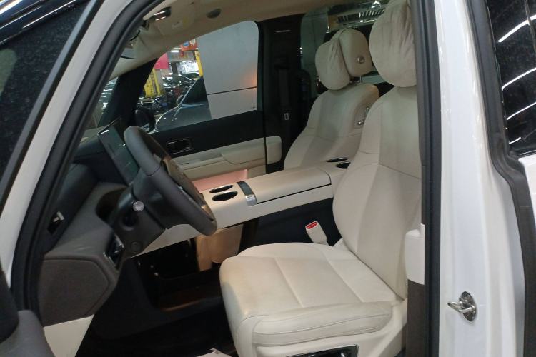 Used Li Auto MEGA 2024 Ultra Model