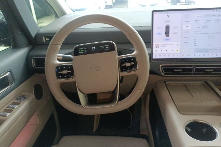 Used Li Auto MEGA 2025 Home Family Special Edition Steering Wheel