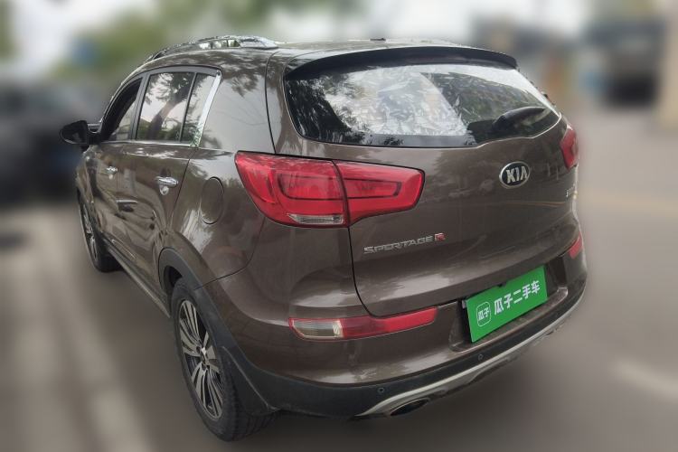 Used Kia Sportage R 2015 2.0L Automatic Two-Wheel Drive DLX Model Rear Left 45 Deg